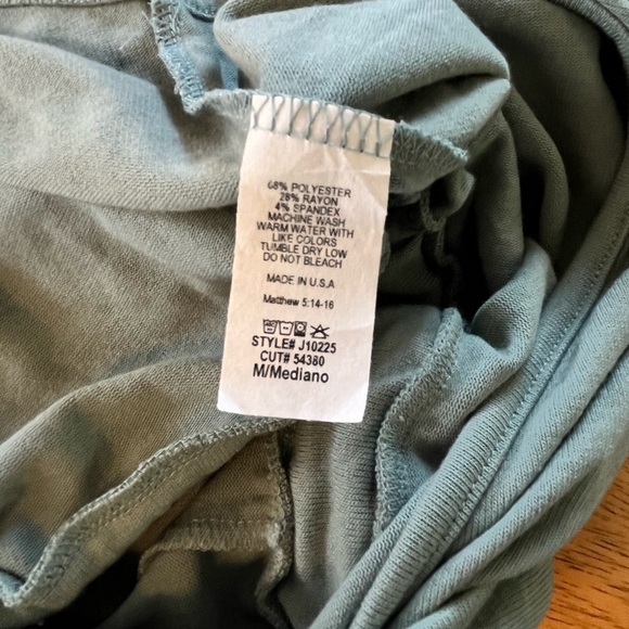 Cbrand Women’s Short Sleeved CrossOver  Teal Jumpsuit with Pockets Size M - Picture 5 of 11